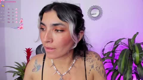 Bella online show from 8, 2, 2025