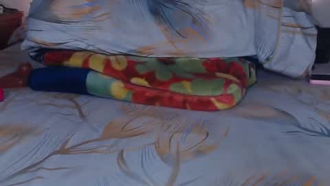 Snapshot of bella_xx9 chatting on 3, 2, 2025 bella_xx9 online show from 3, 2, 2025