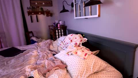 Roxy Rain online show from 21, 2, 2025