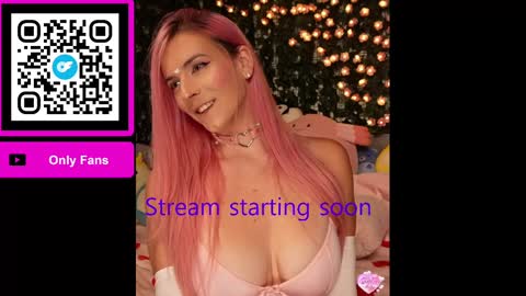 Snapshot of bellabearts chatting on 17, 9, 2025 Bellalunabear trans JadePlant Cis online show from 17, 9, 2025