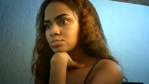 Bella online show from 27, 2, 2025