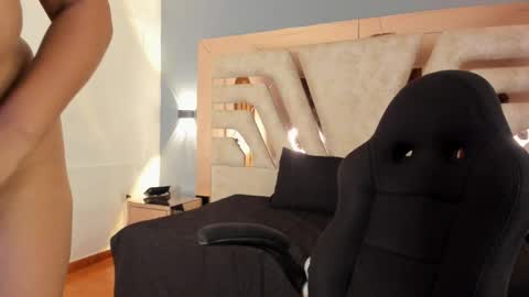 bellaboobs_ online show from 25, 5, 2026