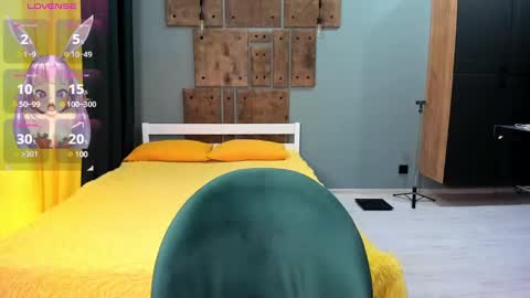 Bella online show from 20, 1, 2025