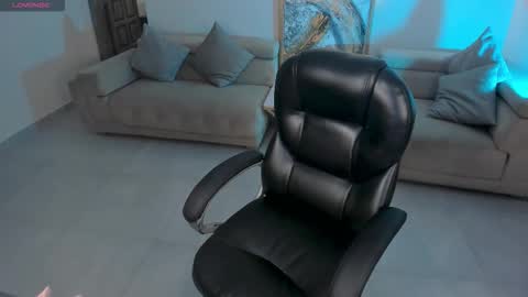  Bella C  online show from 28, 9, 2025