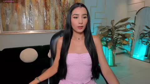  Bella C  online show from 7, 10, 2025