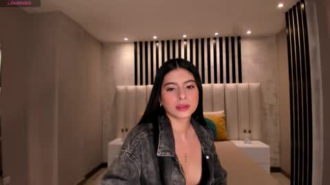 Snapshot of bellaconnor_ chatting on 19, 1, 2026 Bella online show from 19, 1, 2026