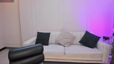 Snapshot of bellaconnor_ chatting on 10, 2, 2026 Bella online show from 10, 2, 2026