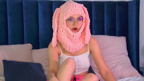 BellaMarebelle online show from 18, 1, 2026