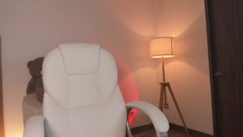 Snapshot of bellamia_ chatting on 21, 6, 2026 Bella Mia online show from 21, 6, 2026