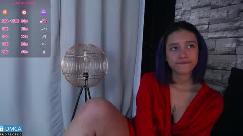   online show from 12, 2, 2025