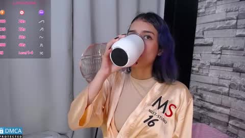   online show from 11, 3, 2025