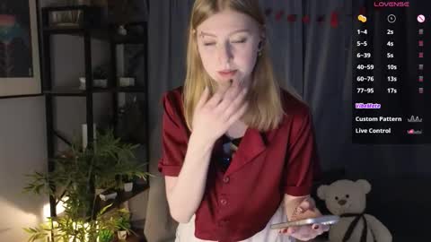 Lana but not DelRay online show from 13, 2, 2026