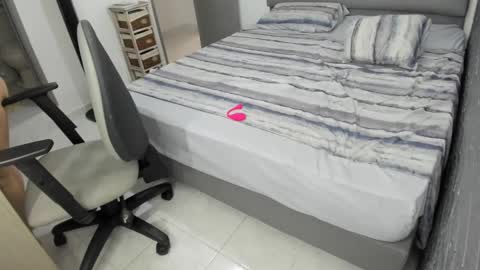 Bella  Angelycal online show from 29, 1, 2025