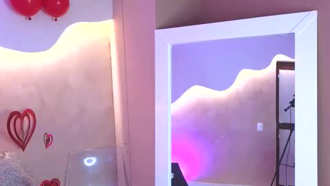 bellarooux online show from 26, 2, 2026