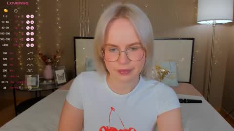 Bella online show from 30, 11, 2025