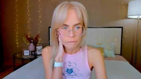 Snapshot of bellatip chatting on 14, 5, 2026 Bella online show from 14, 5, 2026