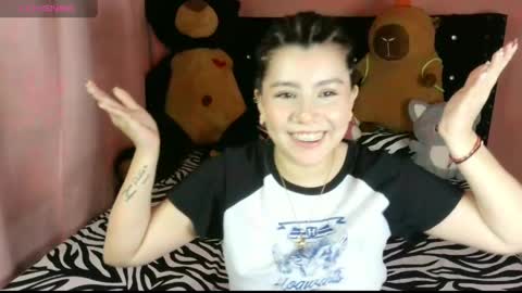 Snapshot of bellatrix_colen chatting on 27, 5, 2026 Aleja online show from 27, 5, 2026