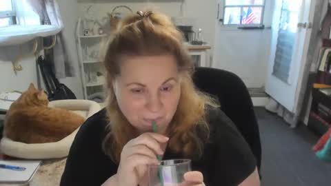 Snapshot of bellavoca chatting on 4, 6, 2026 Bellavoca online show from 4, 6, 2026