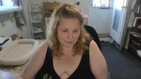 Snapshot of bellavoca chatting on 16, 6, 2026 Bellavoca online show from 16, 6, 2026