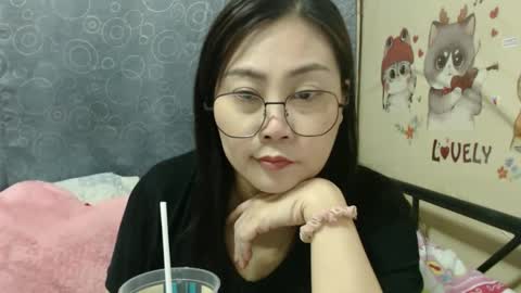 Bella online show from 11, 2, 2025