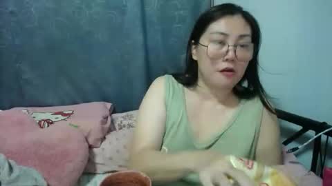 Snapshot of bellbabe chatting on 5, 2, 2026 Bella online show from 5, 2, 2026