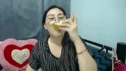 Snapshot of bellbabe chatting on 24, 4, 2026 Bella online show from 24, 4, 2026
