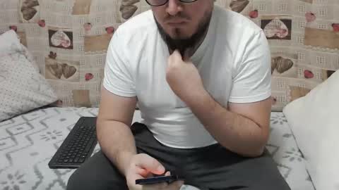 Snapshot of bellcazzoegrosso chatting on 10, 4, 2026 bellcazzoegrosso online show from 10, 4, 2026