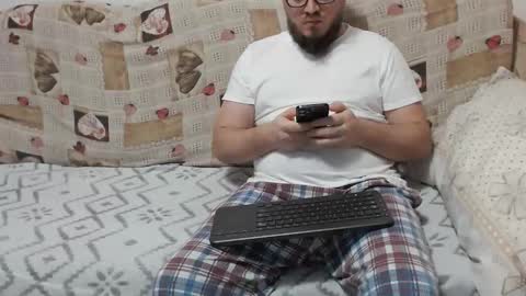 Snapshot of bellcazzoegrosso chatting on 15, 4, 2026 bellcazzoegrosso online show from 15, 4, 2026