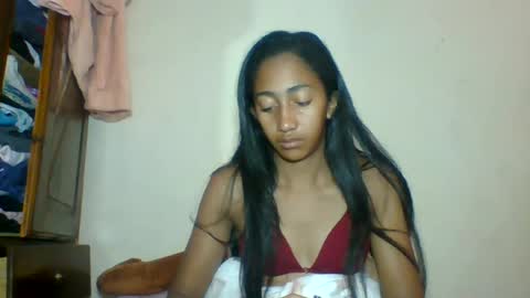 Snapshot of belle_annah chatting on 30, 6, 2026 belle_annah online show from 30, 6, 2026
