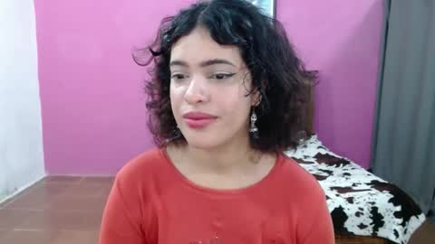 Snapshot of belle_katty000 chatting on 9, 10, 2025 SOFIA online show from 9, 10, 2025
