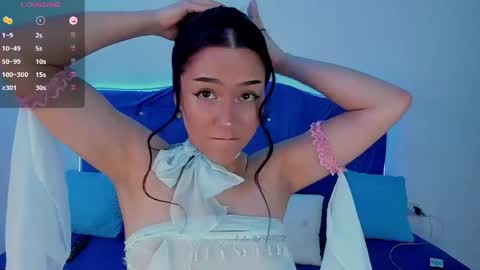 Snapshot of belle_petite_ chatting on 23, 4, 2026 Call me Alice online show from 23, 4, 2026