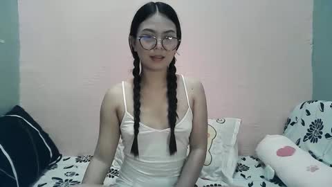 Belle online show from 10, 11, 2025