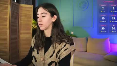 Snapshot of belle_via chatting on 20, 10, 2025 Bella online show from 20, 10, 2025