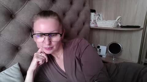 Amelia online show from 15, 9, 2025