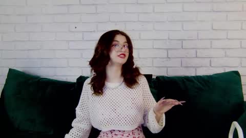 Snapshot of bellebellerose chatting on 20, 2, 2025 BelleBellerose online show from 20, 2, 2025