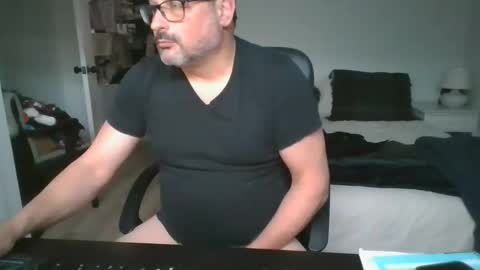 bellequeue19758 online show from 14, 12, 2025