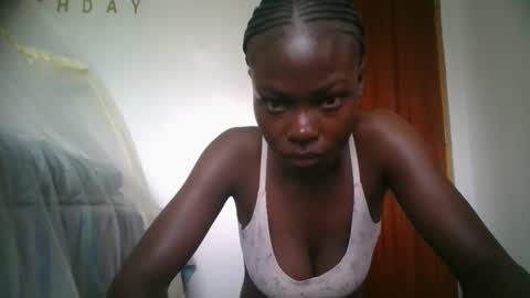 Snapshot of beller_anner chatting on 3, 10, 2025 beller_anner online show from 3, 10, 2025