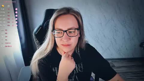 Snapshot of bellezza_ chatting on 12, 6, 2026 Your Annabelle Wolf online show from 12, 6, 2026
