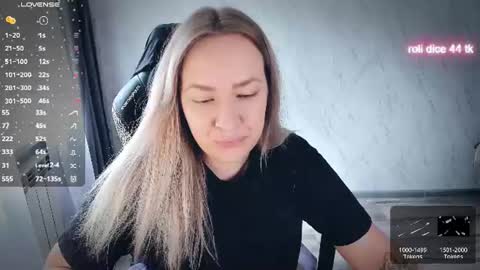 Snapshot of bellezza_ chatting on 24, 7, 2026 Your Annabelle Wolf online show from 24, 7, 2026