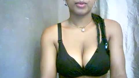 Snapshot of bellibellah chatting on 1, 4, 2026 BelliBellah online show from 1, 4, 2026