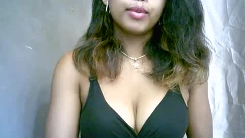 Snapshot of bellibellah chatting on 4, 4, 2026 BelliBellah online show from 4, 4, 2026