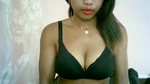 Snapshot of bellibellah chatting on 27, 4, 2026 BelliBellah online show from 27, 4, 2026