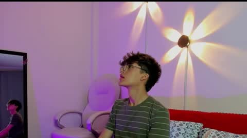 Snapshot of bellmontneon chatting on 17, 9, 2025 Neon online show from 17, 9, 2025