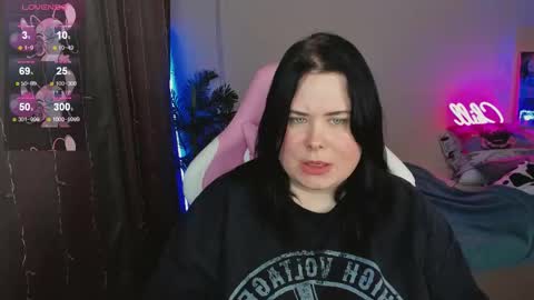 LinaBoo online show from 26, 11, 2025