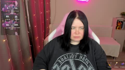 LinaBoo online show from 8, 4, 2026