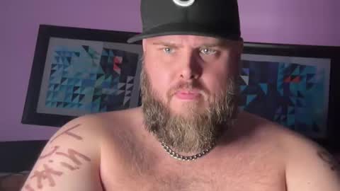 Belly influencer online show from 12, 10, 2025