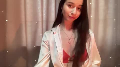 Snapshot of beloved_lucy chatting on 13, 4, 2026 beloved_lucy online show from 13, 4, 2026
