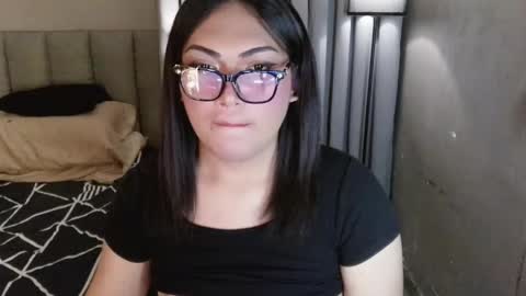 Snapshot of belphoebe_ chatting on 23, 5, 2026 Nica online show from 23, 5, 2026