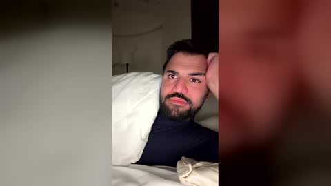 Snapshot of belrevee chatting on 4, 3, 2026 Baba muscle gay uncut bigass anal man men straight Bi online show from 4, 3, 2026