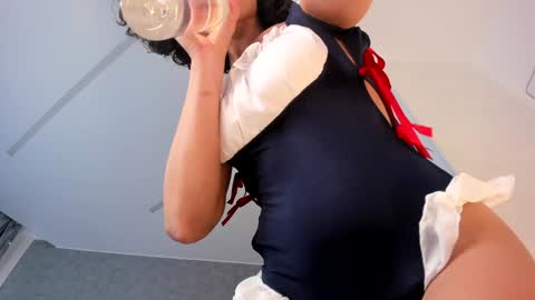 A girl from your  dreams online show from 28, 12, 2024